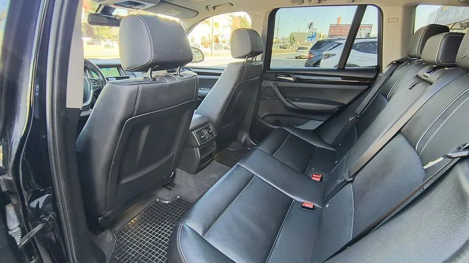 BMW X3 -