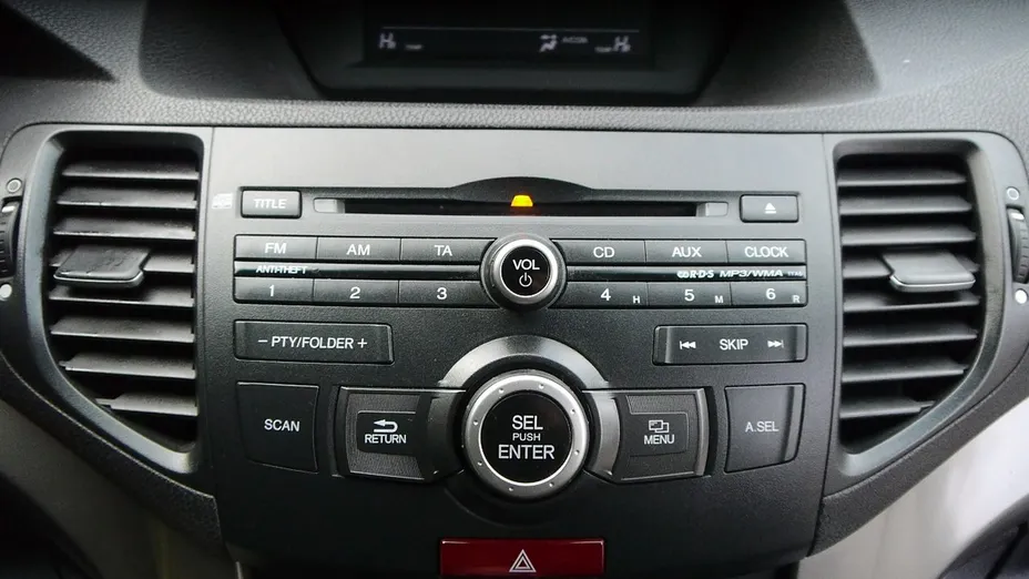 HONDA Accord -