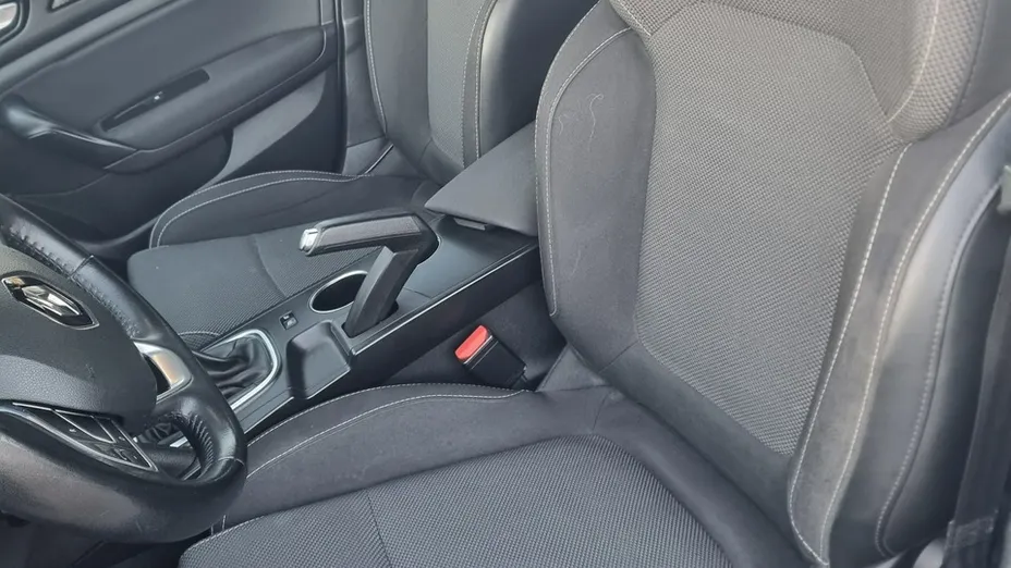 RENAULT Megane -