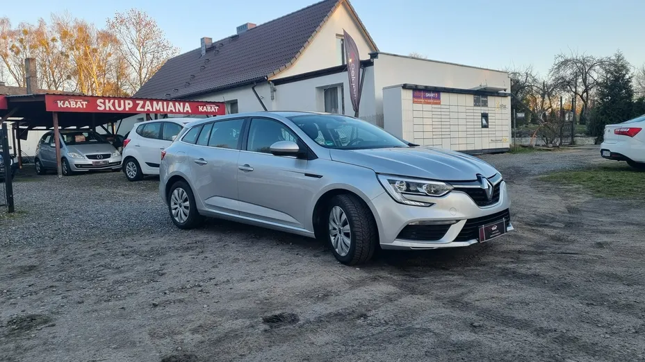 RENAULT Megane -