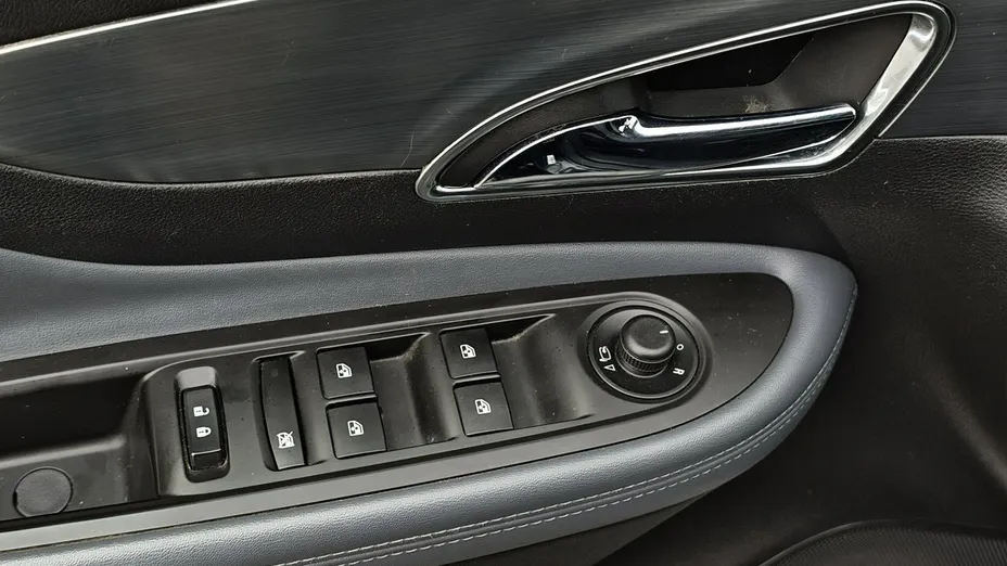 OPEL Mokka -