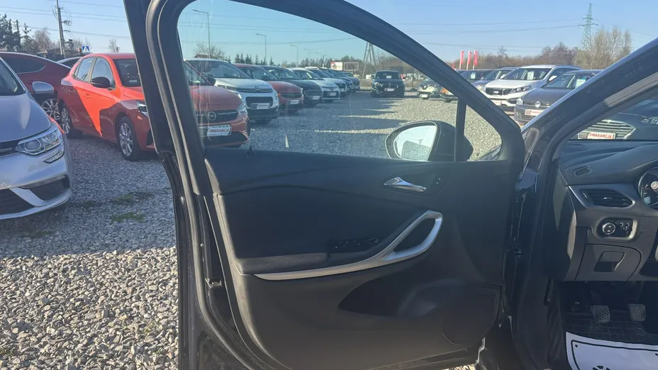 OPEL Astra -