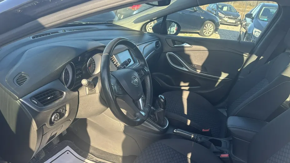 OPEL Astra -