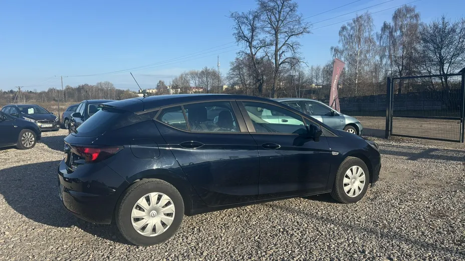 OPEL Astra -