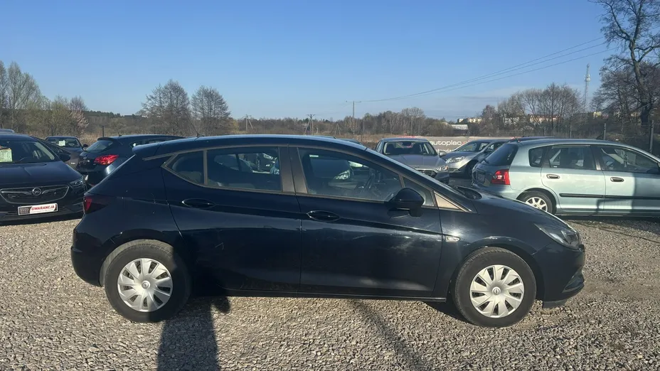 OPEL Astra -