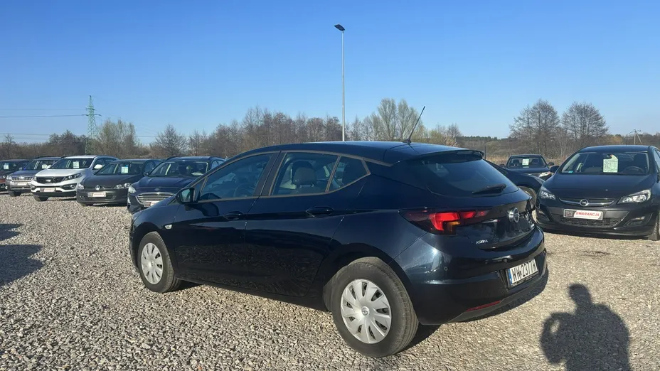 OPEL Astra -