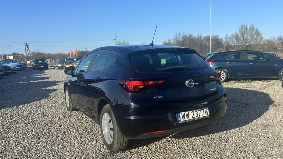 OPEL Astra -