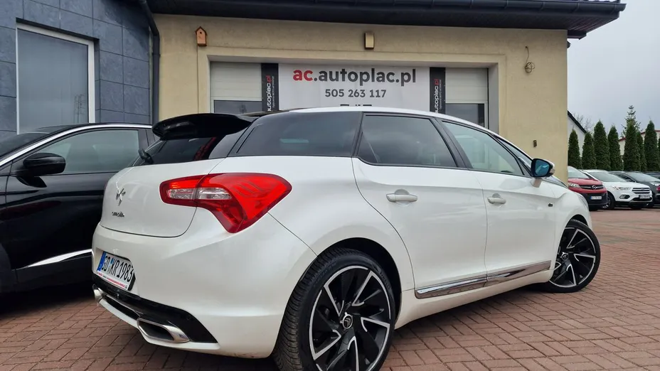 CITROEN DS5 -