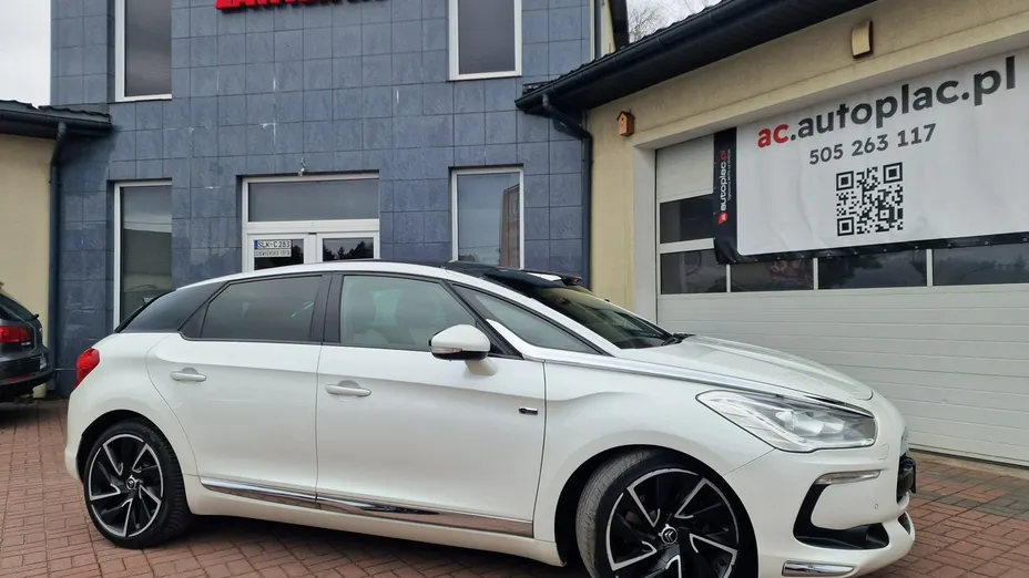 CITROEN DS5 -