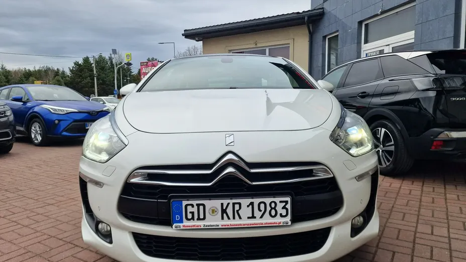 CITROEN DS5 -