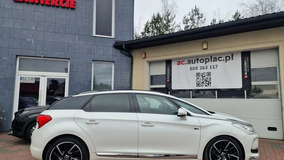 CITROEN DS5 -