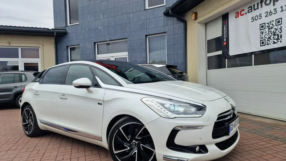 CITROEN DS5 -
