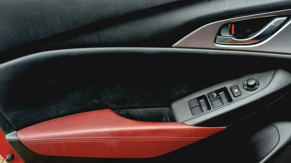 MAZDA CX-3 -