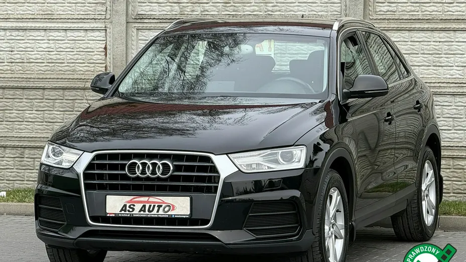 AUDI Q3 -