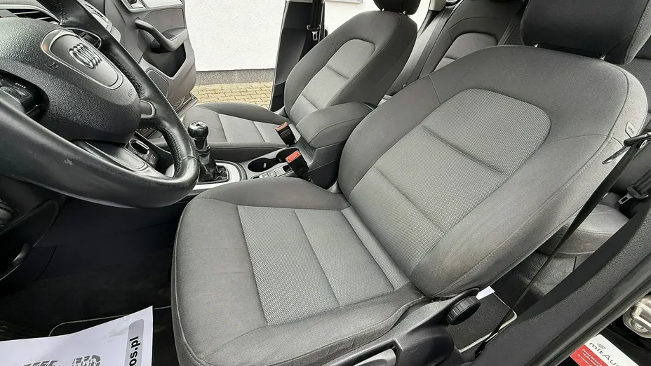 AUDI Q3 -