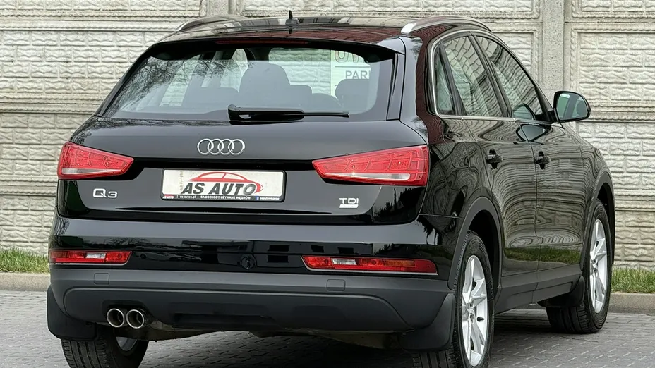 AUDI Q3 -