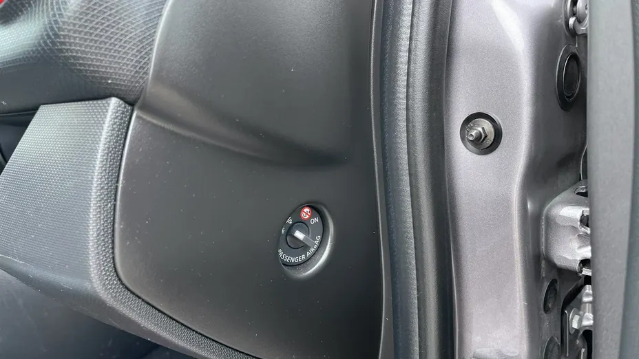 RENAULT Clio -