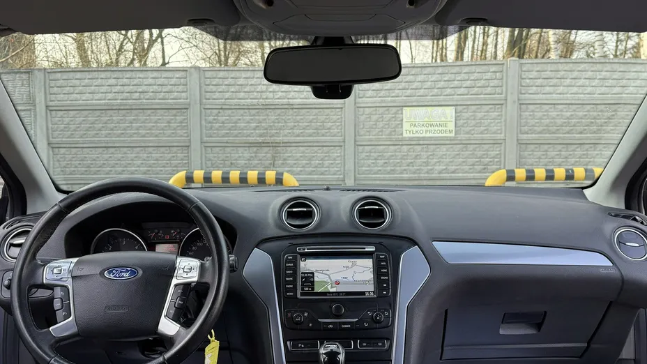 FORD Mondeo -
