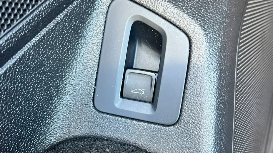 VOLKSWAGEN Passat -