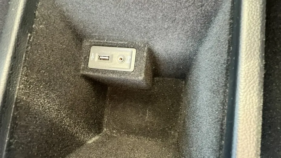 VOLKSWAGEN Passat -