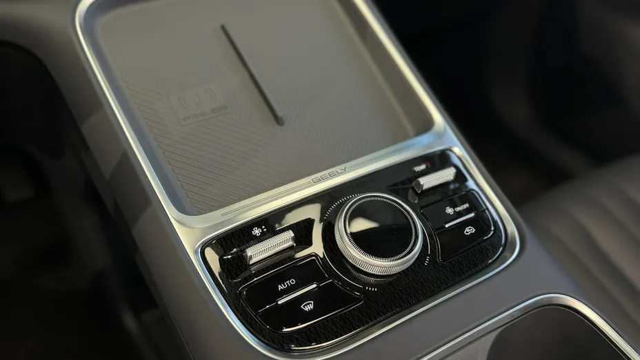 GEELY Starray -