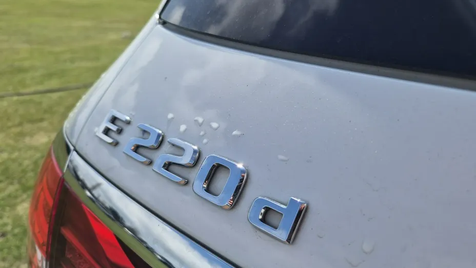 MERCEDES-BENZ E Klasa -