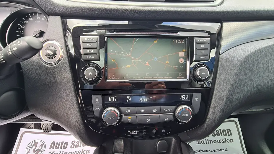 NISSAN Qashqai -