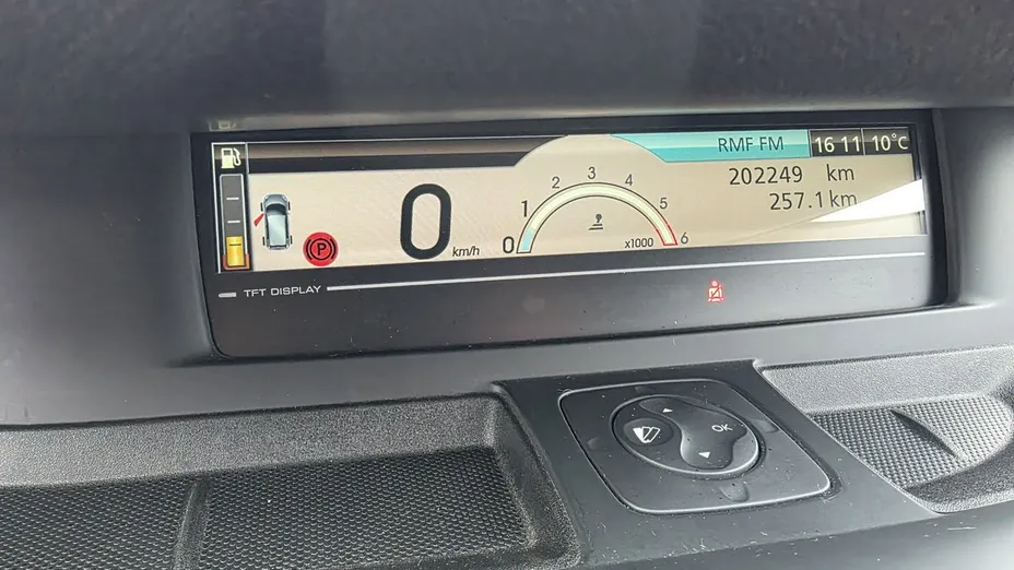 RENAULT Scenic -