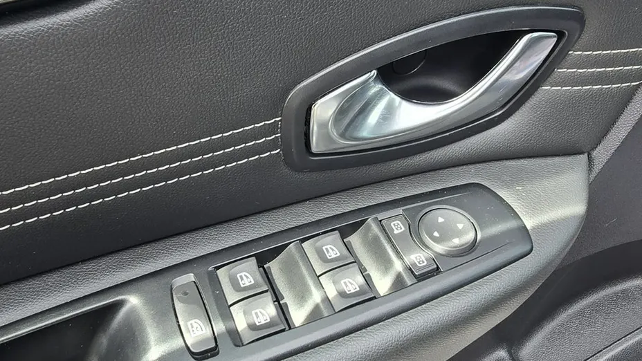 RENAULT Scenic -