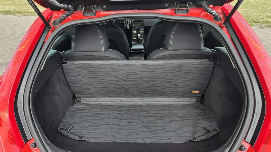 VOLVO C30 -
