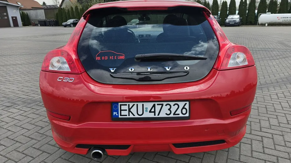 VOLVO C30 -