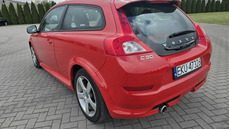 VOLVO C30 -