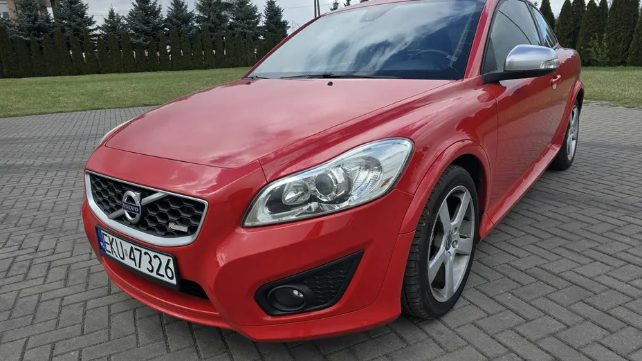 VOLVO C30 -