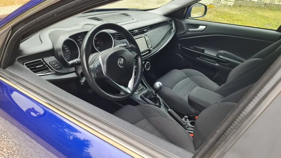 ALFA ROMEO Giulietta -