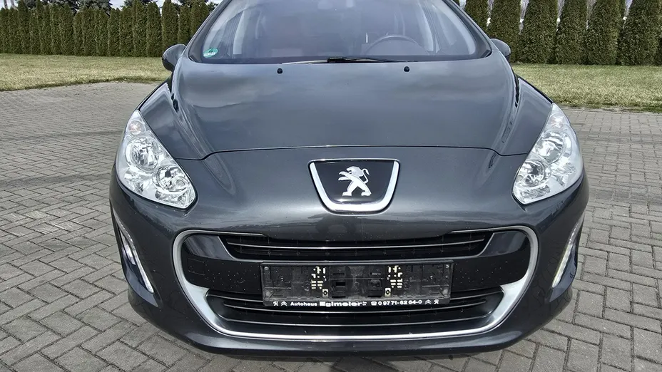 PEUGEOT 308 -