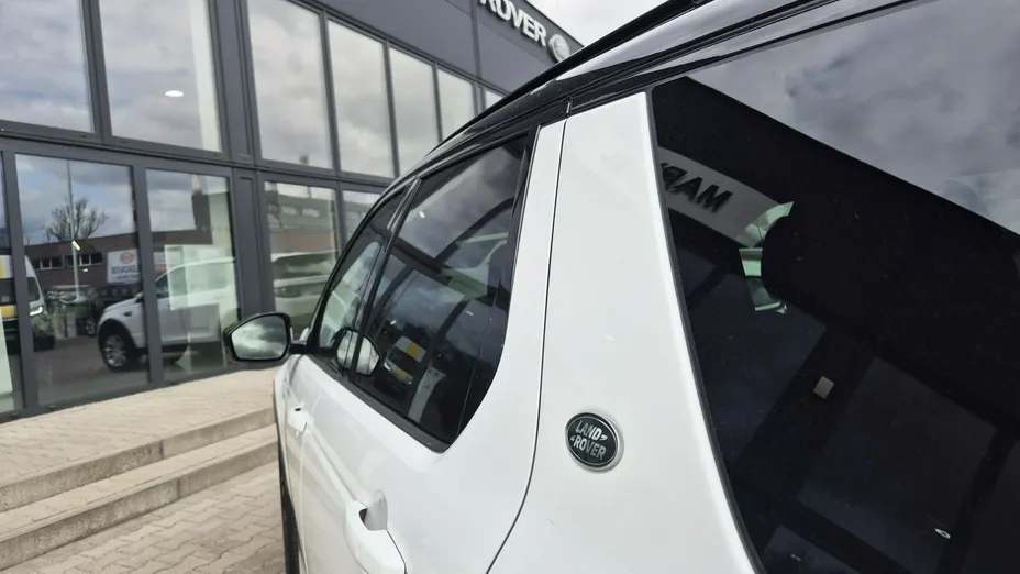 LAND ROVER Discovery Sport -