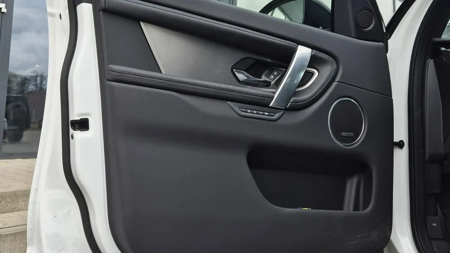 LAND ROVER Discovery Sport -