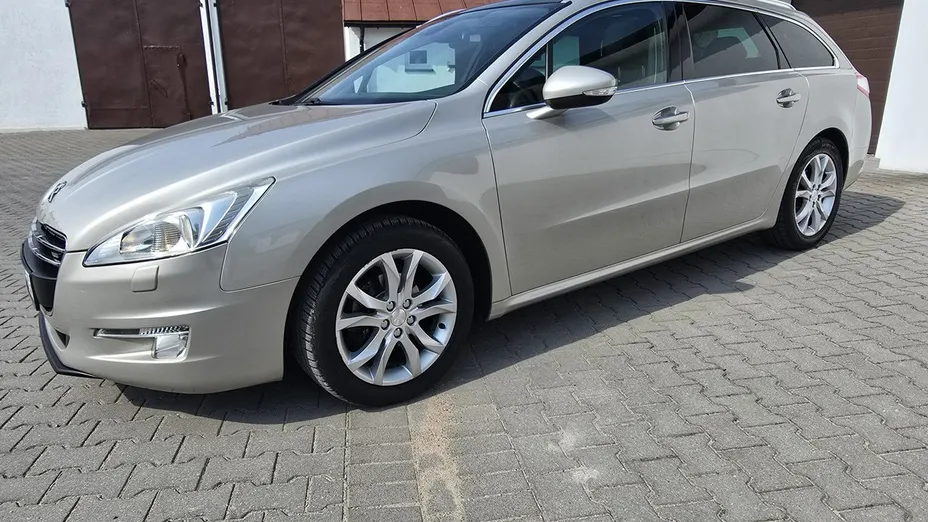 PEUGEOT 508 -