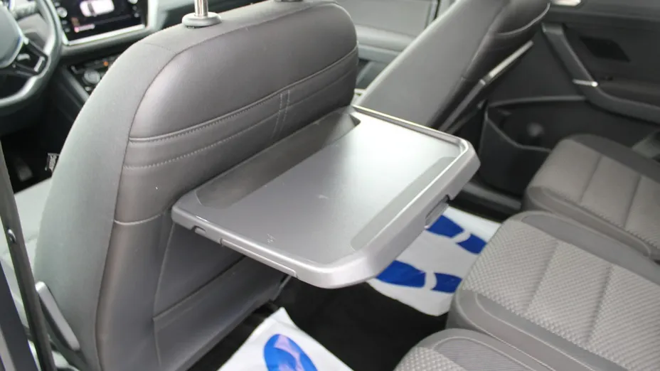VOLKSWAGEN Touran -