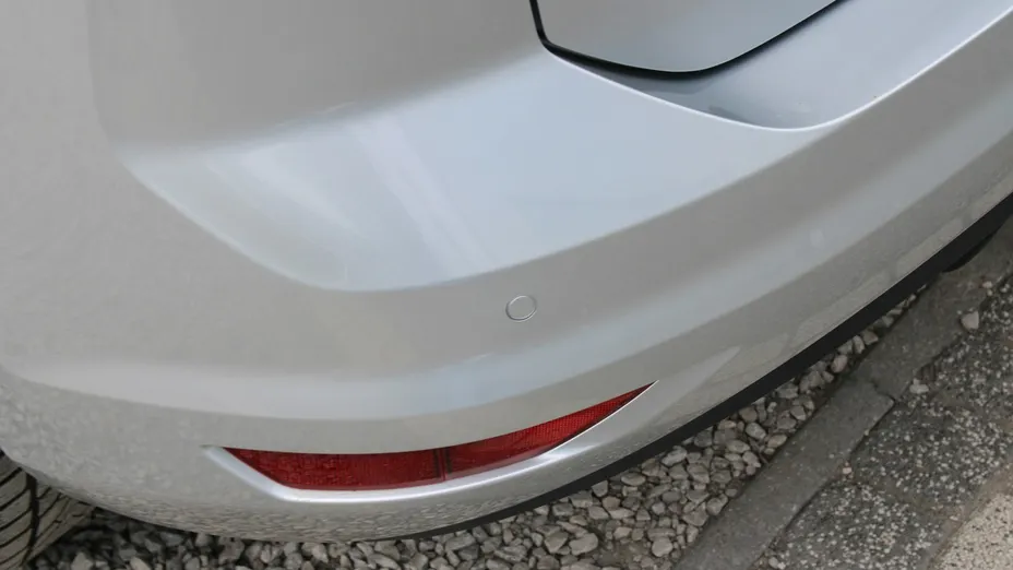 VOLKSWAGEN Touran -