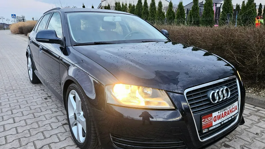 AUDI A3 Sportback -