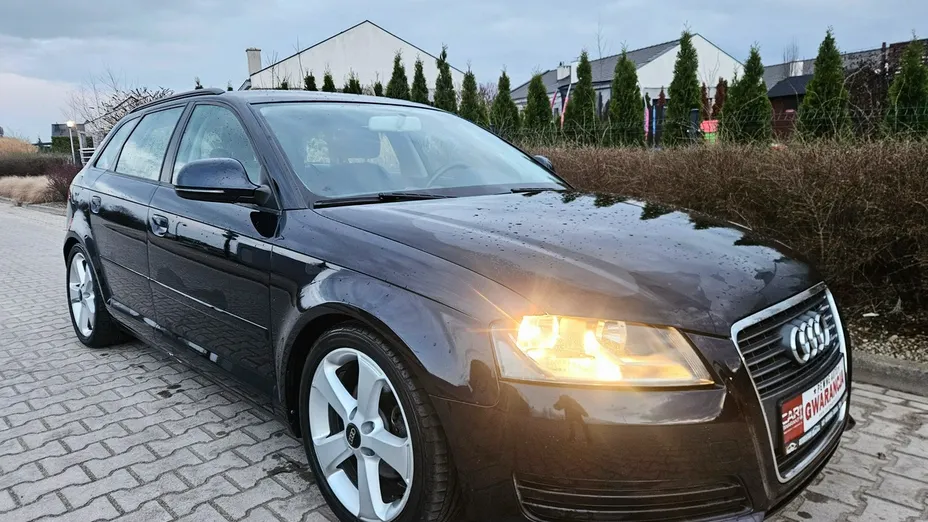 AUDI A3 Sportback -