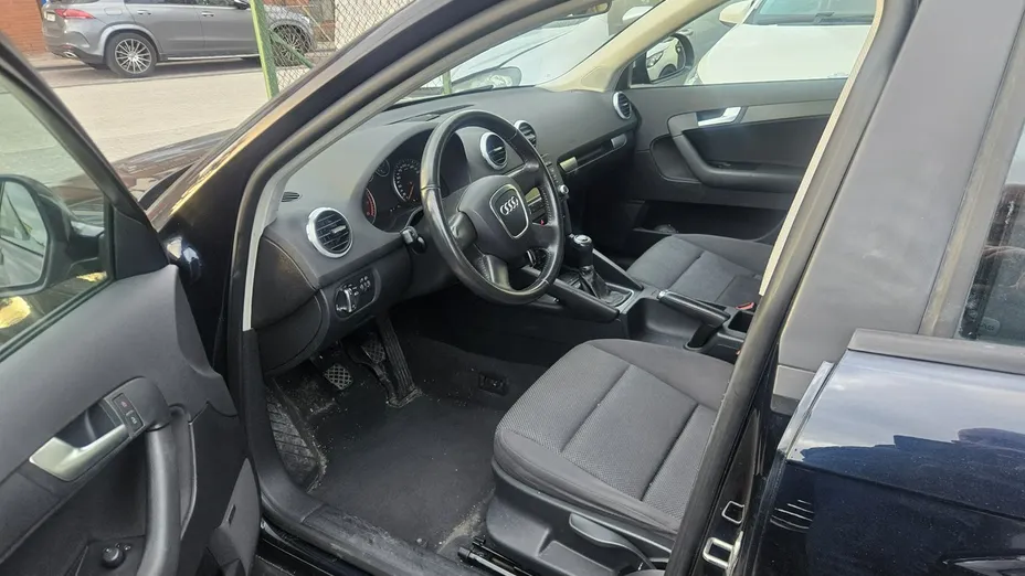 AUDI A3 Sportback -
