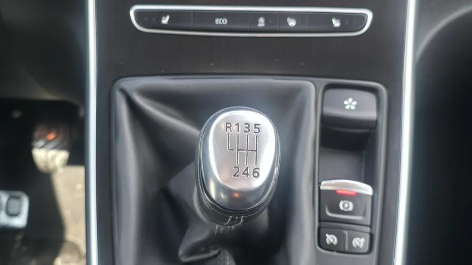 RENAULT Scenic -