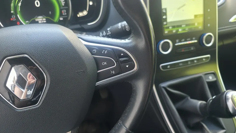 RENAULT Scenic -