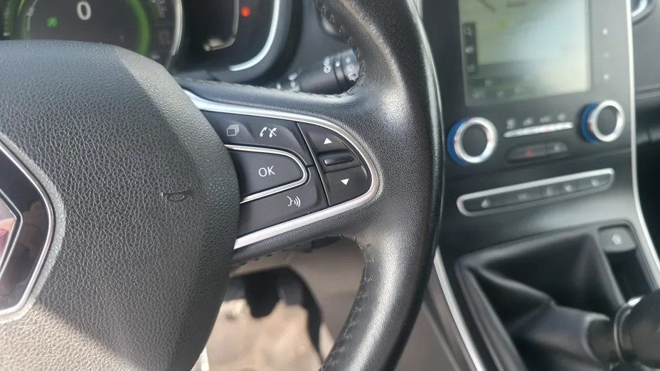 RENAULT Scenic -