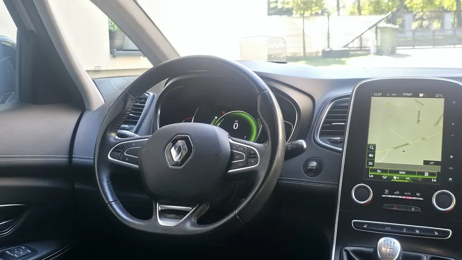 RENAULT Scenic -