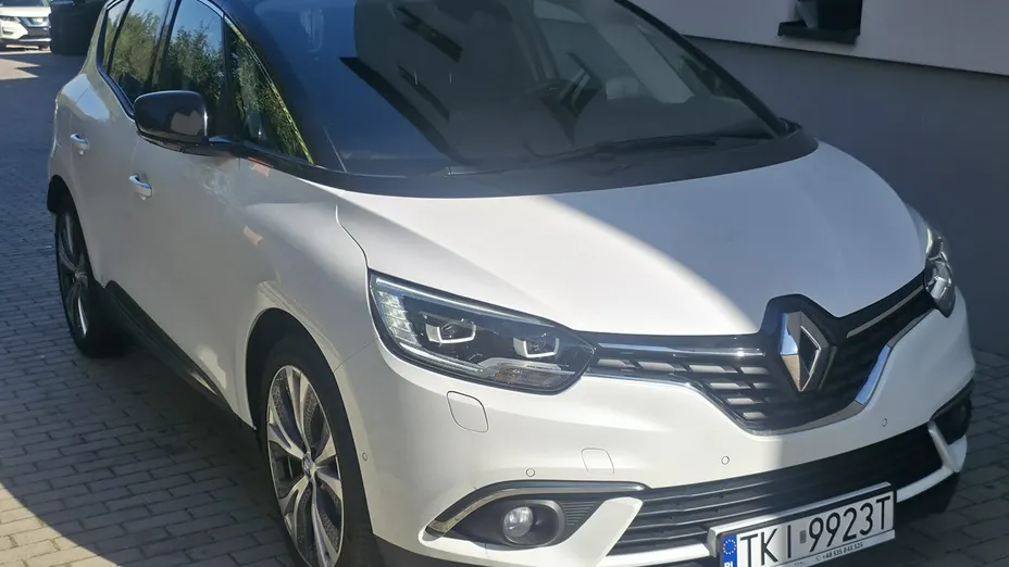 RENAULT Scenic -