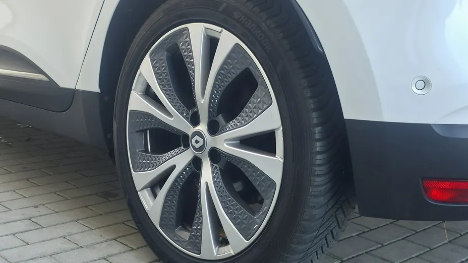 RENAULT Scenic -