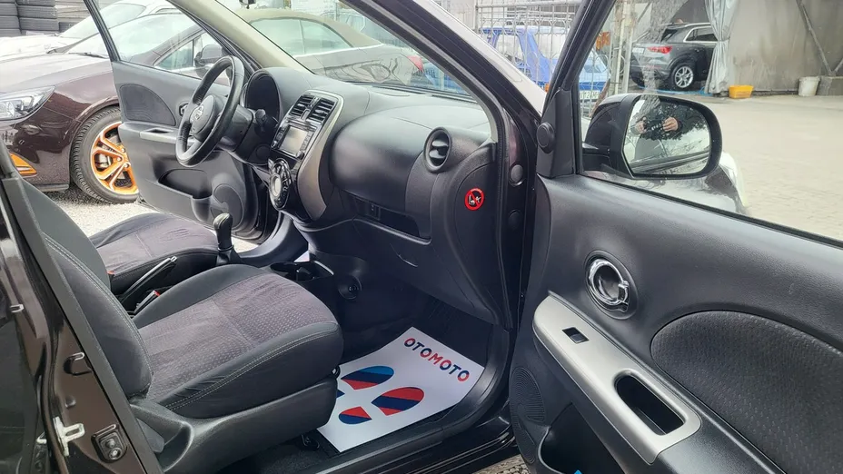 NISSAN Micra -